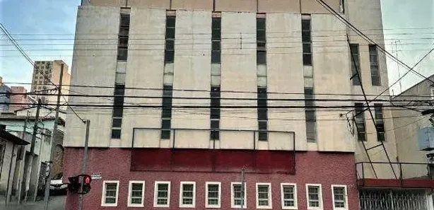 Galpão / Depósito / Armazém para venda ou aluguel, 749m² no Centro, Bragança Paulista