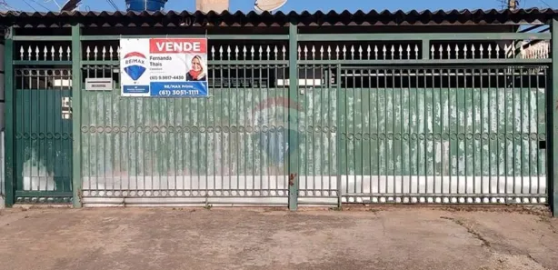 Casa com 3 Quartos à venda, 125m² no Santa Maria, Brasília