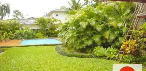 Casa de Condomínio com 7 Quartos à venda, 830m² no Jardim Acapulco, Guarujá