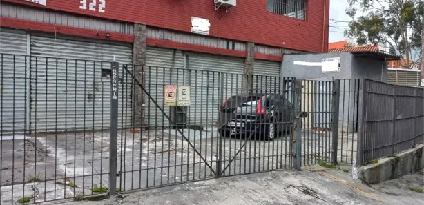 Prédio Inteiro para alugar, 750m² no Jaguaré, São Paulo