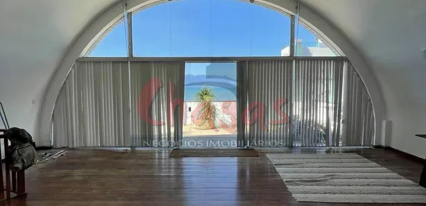 Cobertura com 2 Quartos para alugar, 220m² no Centro, Caraguatatuba