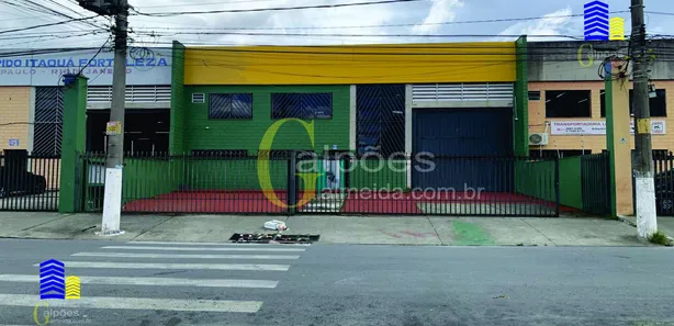 Galpão / Depósito / Armazém para alugar, 600m² no Piratininga, Osasco