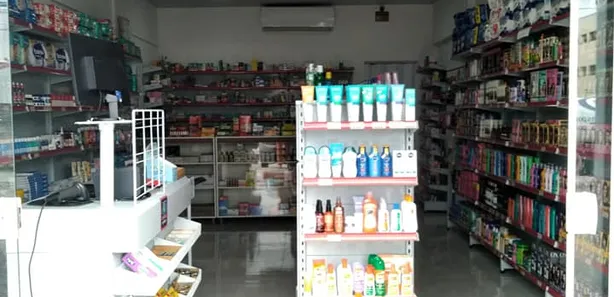 Loja / Salão / Ponto Comercial com 2 Quartos à venda, 60m² no Flamengo, Maricá