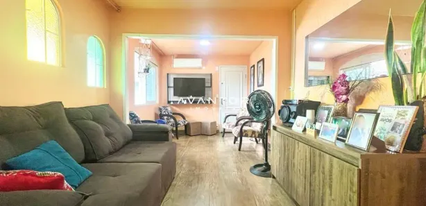 Casa com 3 Quartos à venda, 75m² no Tancredo Neves, Santa Maria