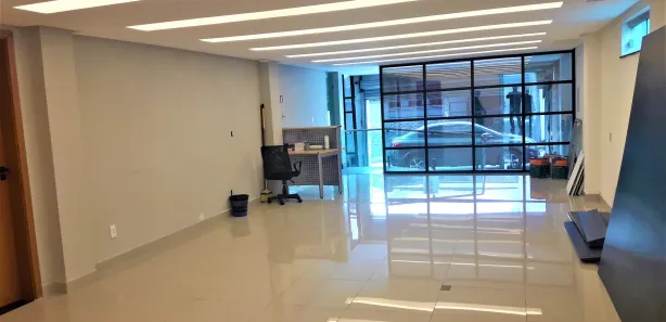 Conjunto Comercial / Sala para alugar, 100m² no Nossa Senhora das Graças, Manaus