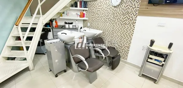 Loja / Salão / Ponto Comercial à venda, 42m² no Centro, Nova Iguaçu