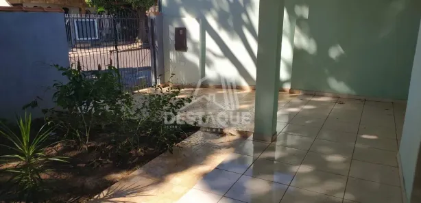 Casa com 3 Quartos para alugar, 80m² no Parque Furquim, Presidente Prudente