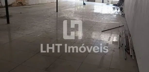 Loja / Salão / Ponto Comercial para venda ou aluguel, 560m² no Colubande, São Gonçalo