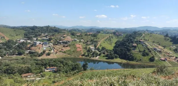 Fazenda / Sítio / Chácara à venda, 600m² no Portal da Igaratá, Igaratá