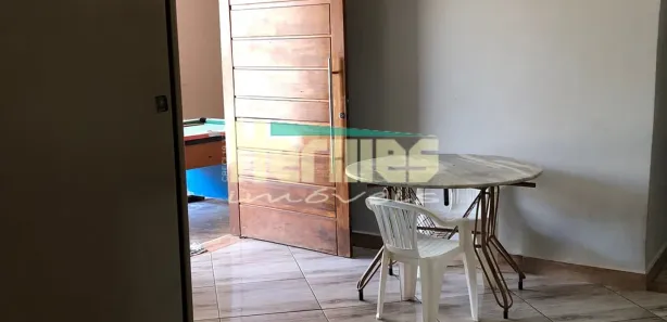 Fazenda / Sítio / Chácara com 2 Quartos para alugar, 360m² no Bonfim, Paulínia