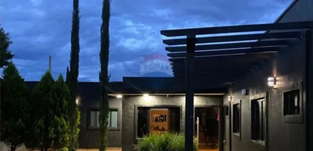 Casa com 4 Quartos à venda, 200m² no Região dos Lagos, Brasília