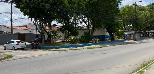 Loja / Salão / Ponto Comercial para alugar, 30m² no Jardim Atlântico, Olinda