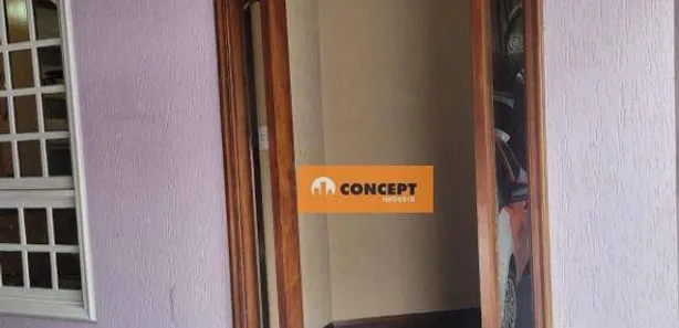 Sobrado com 4 Quartos para venda ou aluguel, 554m² no Centro, Poá