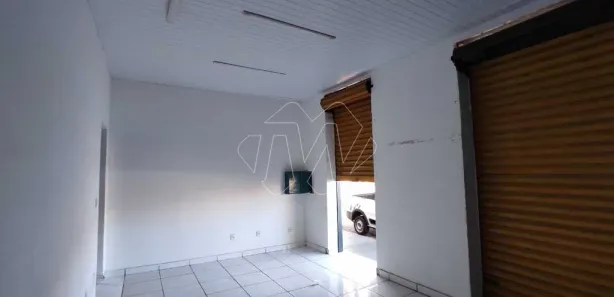 Loja / Salão / Ponto Comercial para alugar, 243m² no Vila Nossa Senhora do Carmo, Araraquara