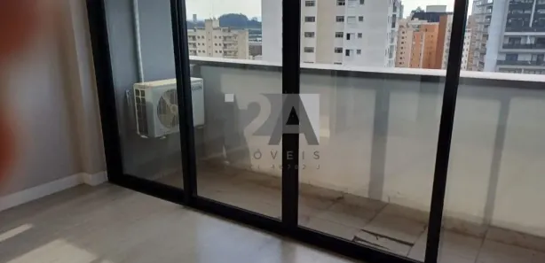 Conjunto Comercial / Sala à venda, 34m² no Vila Osasco, Osasco