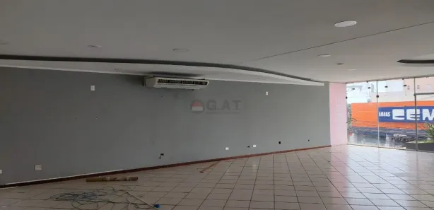 Loja / Salão / Ponto Comercial para alugar, 600m² no Parque Bela Vista, Votorantim