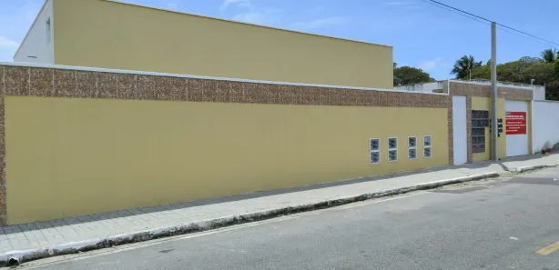 Casa de Condomínio com 3 Quartos para alugar, 64m² no Curicaca, Caucaia