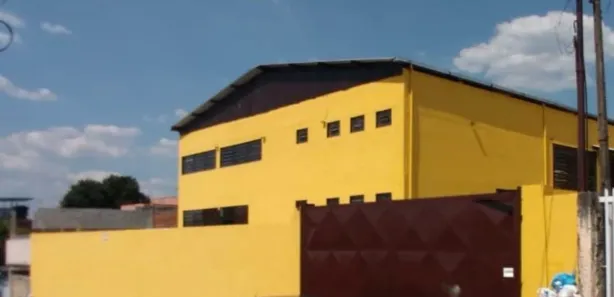 Galpão / Depósito / Armazém à venda, 348m² no Vila Ferlópolis, Itaquaquecetuba