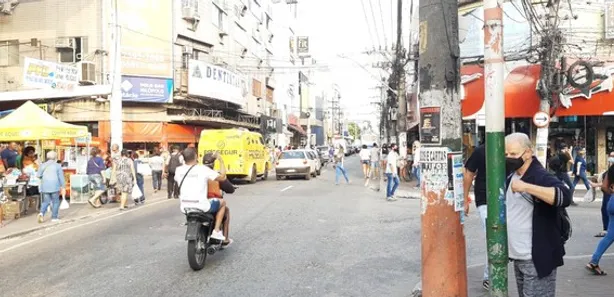 Loja / Salão / Ponto Comercial à venda, 90m² no Centro, Nilópolis