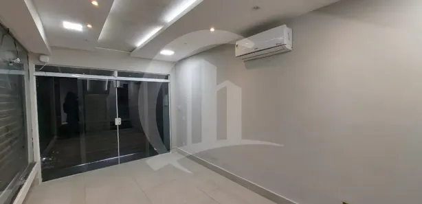Prédio Inteiro para alugar, 60m² no São José, Aracaju