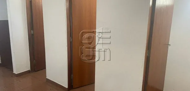 Galpão / Depósito / Armazém para alugar, 1400m² no Veraliz, Londrina