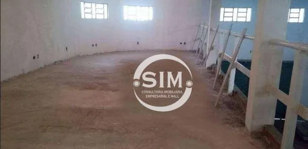 Galpão / Depósito / Armazém para alugar, 500m² no Centro, Cabo Frio