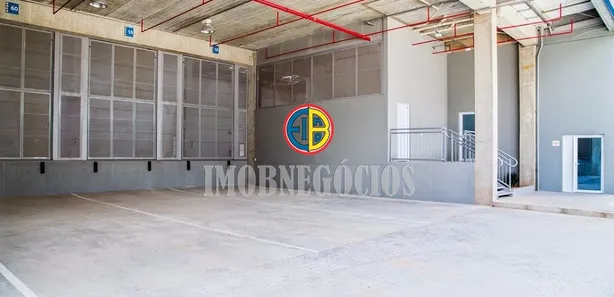 Galpão / Depósito / Armazém para alugar, 2369m² no Jardim Elzinha, Carapicuíba