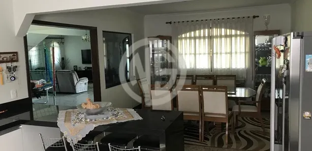 Sobrado com 4 Quartos à venda, 440m² no Lagoa Grande, Embu-Guaçu