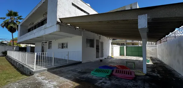 Casa com 5 Quartos para alugar, 290m² no Candeias, Jaboatão dos Guararapes