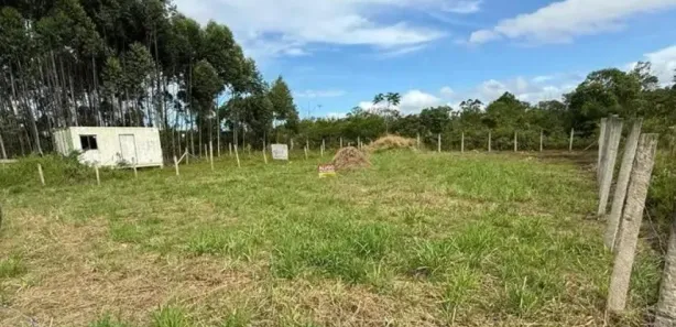 Terreno / Lote / Condomínio à venda, 603m² no Itacolomi, Balneário Piçarras