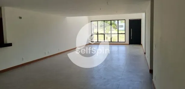 Casa de Condomínio com 3 Quartos para alugar, 204m² no Ubatiba, Maricá
