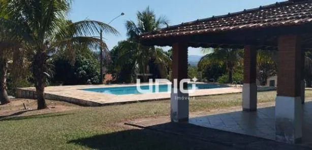 Fazenda / Sítio / Chácara com 3 Quartos à venda, 230m² no Jardim Porangaba, Águas de São Pedro