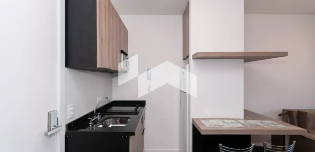 Apartamento com 1 Quarto para alugar, 25m² no Centro, Curitiba
