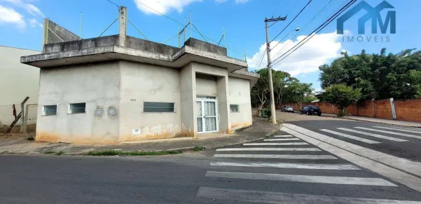 Galpão / Depósito / Armazém à venda, 243m² no Vila Flora, Salto
