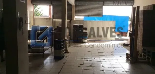 Prédio Inteiro com 1 Quarto à venda, 460m² no Casa Grande, Diadema