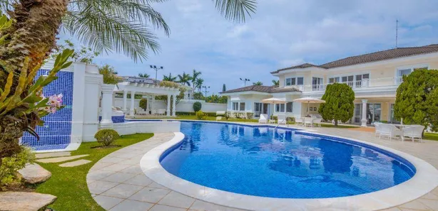 Casa de Condomínio com 7 Quartos à venda, 1100m² no Jardim Acapulco, Guarujá