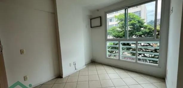 Apartamento com 1 Quarto para alugar, 32m² no Centro, Nova Friburgo