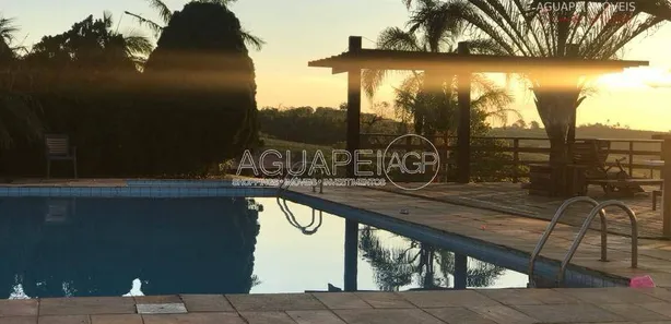 Fazenda / Sítio / Chácara com 5 Quartos para venda ou aluguel, 750m² no , Mairinque