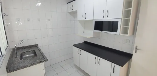 Casa de Condomínio com 2 Quartos para alugar, 115m² no Granja Viana, Cotia