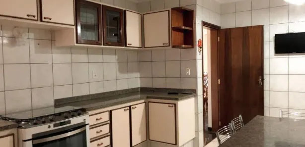 Apartamento com 3 Quartos para alugar, 160m² no Vila São Paulo, Araçatuba