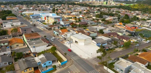 Loja / Salão / Ponto Comercial para alugar, 39m² no Capela Velha, Araucária