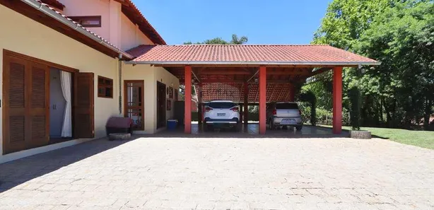 Fazenda / Sítio / Chácara com 4 Quartos à venda, 534m² no Colonia Santa Gabriela, Almirante Tamandaré