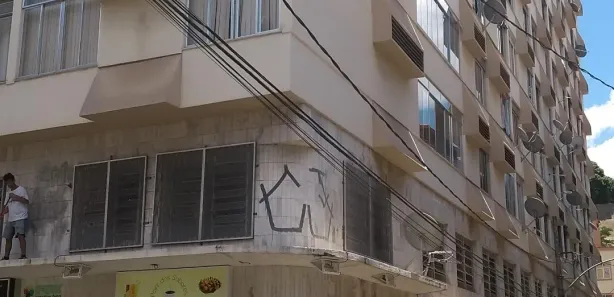 Kitnet com 1 Quarto à venda, 40m² no São Mateus, Juiz de Fora