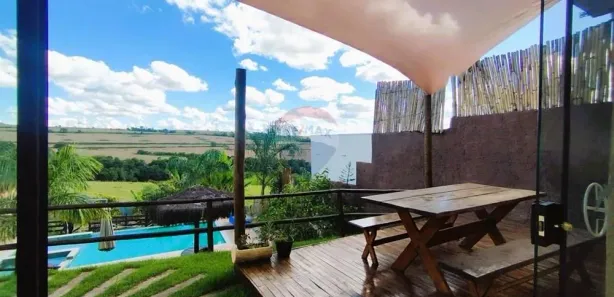 Fazenda / Sítio / Chácara com 3 Quartos para alugar, 280m² no , Araçoiaba da Serra
