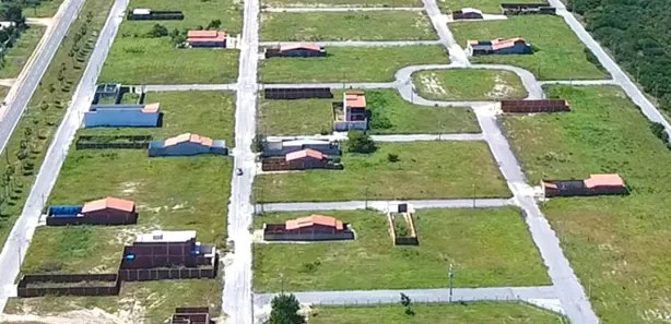 Terreno / Lote / Condomínio com 1 Quarto à venda, 150m² no , Cascavel
