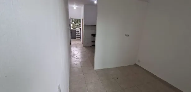 Kitnet com 1 Quarto para alugar, 27m² no Enseada, Guarujá
