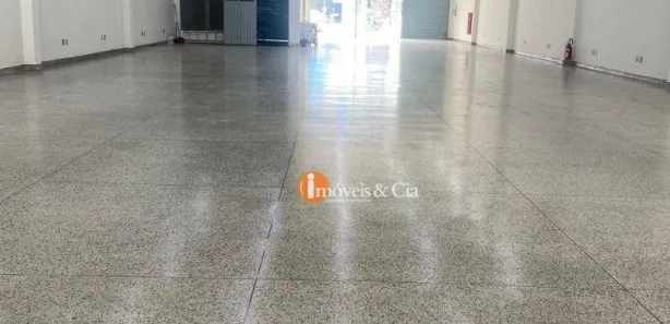 Loja / Salão / Ponto Comercial à venda, 720m² no Centro, Atibaia