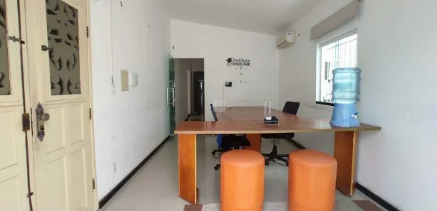 Casa com 3 Quartos à venda, 180m² no Grageru, Aracaju