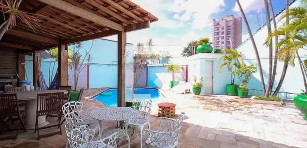 Casa de Condomínio com 3 Quartos à venda, 440m² no Jardim da Saúde, São Paulo