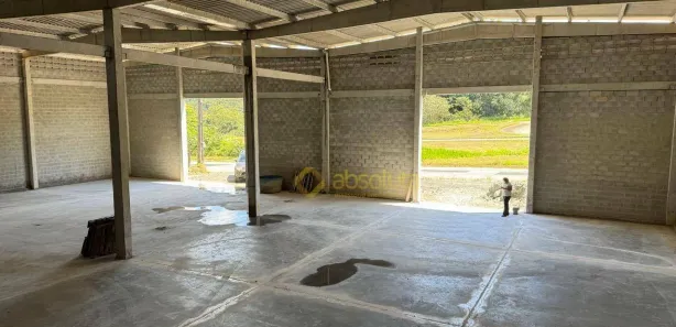 Galpão / Depósito / Armazém para alugar, 720m² no Abc, Moreno